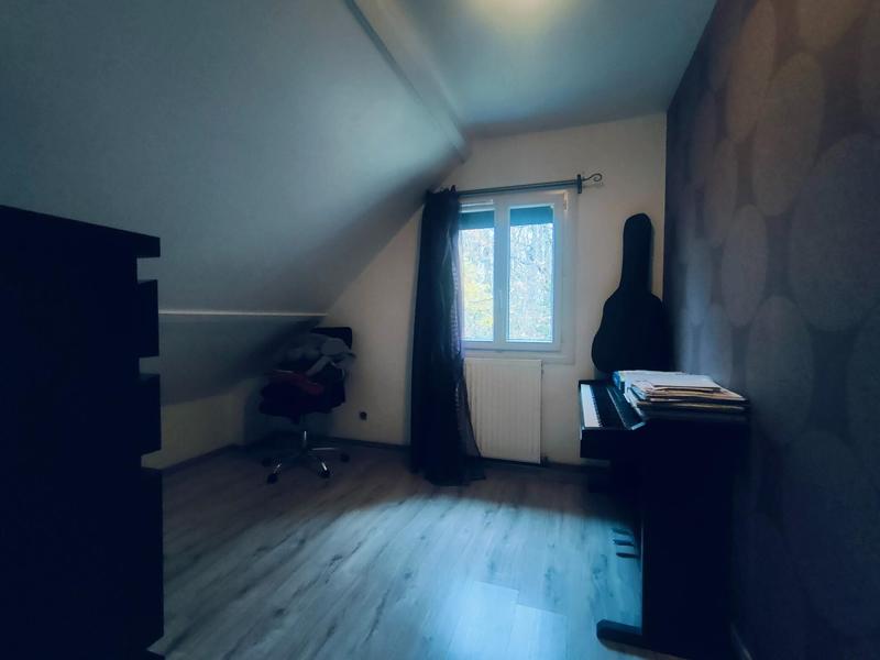 Maison - 107 m² - 7 pièces