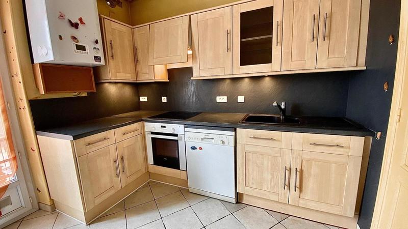 Appartement - 82 m² - 3 pièces