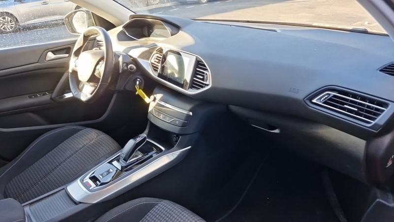 Peugeot 308 Sw Business bluehdi 130ch ss eat8 active