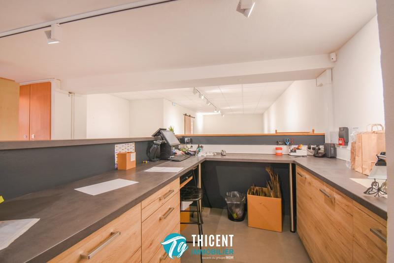 Fonds de commerce - Local commercial - 105 m²