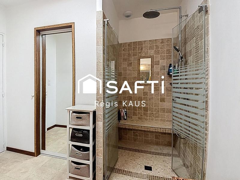 Maison - 160 m² - 6 pièces