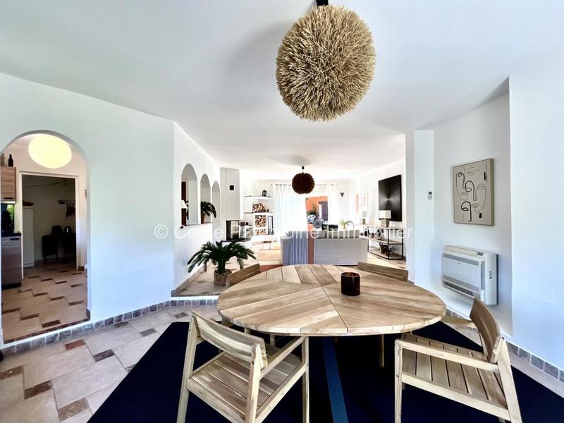 Villa - 148 m² - 6 pièces