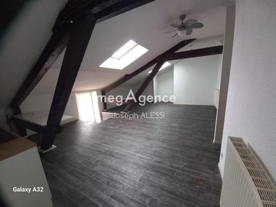 Appartement - 74 m² - 3 pièces