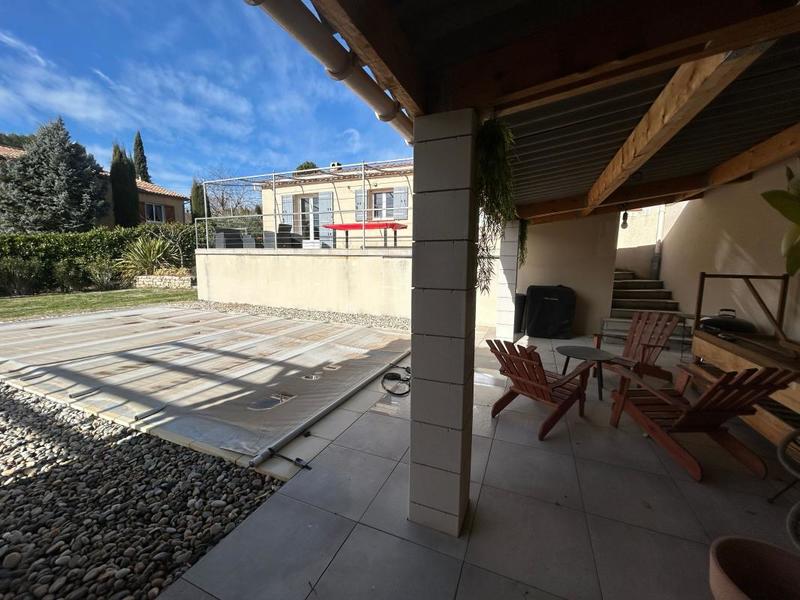 Villa - 125 m² - 6 pièces