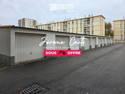 Parking / Garage - 15 m²