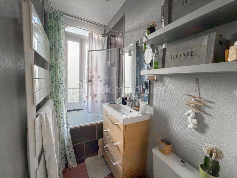 Maison - 90 m² - 4 pièces