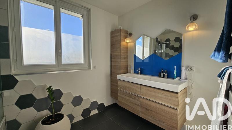 Maison - 164 m² - 8 pièces