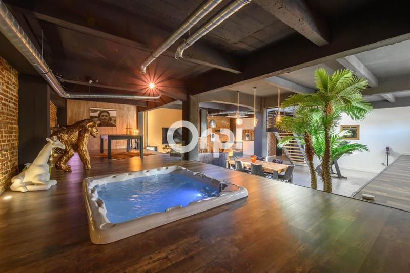 Loft - 285 m² - 4 pièces
