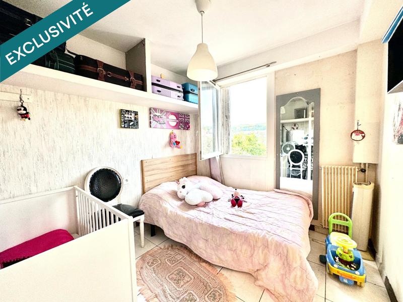 Appartement - 82 m² - 4 pièces
