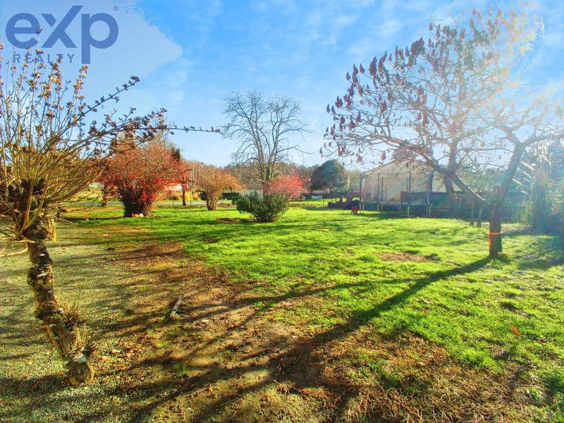 Maison traditionnelle - 215 m² - 6 pièces