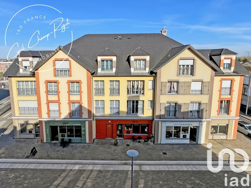 Studio - 40 m² - 1 pièce