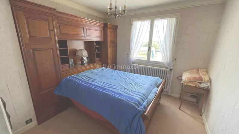 Maison - 152 m² - 8 pièces