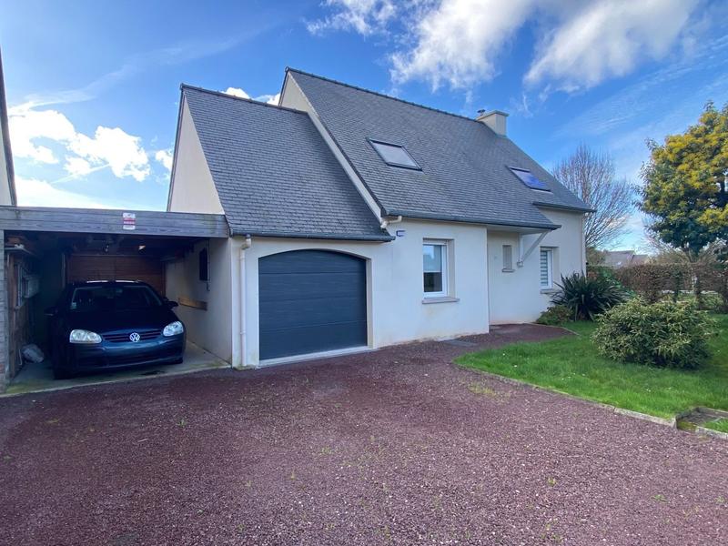 Maison - 95 m² - 5 pièces