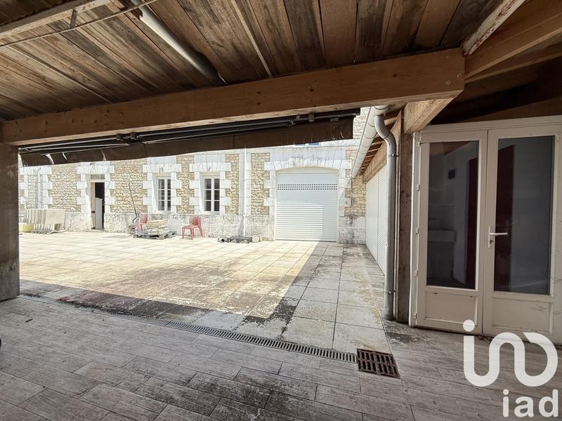 Maison de ville - 350 m² - 7 pièces