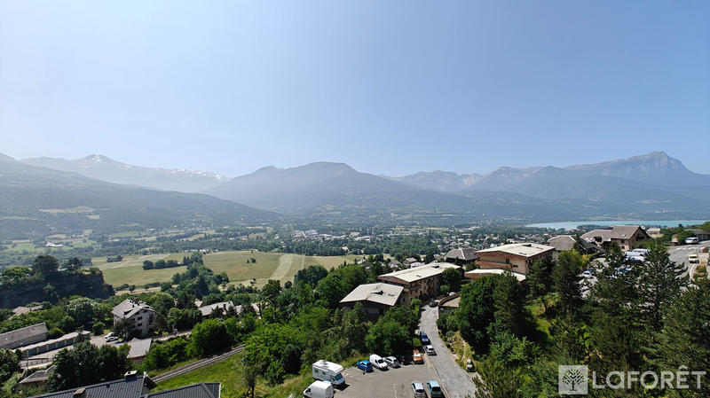 Appartement - 89 m² - 5 pièces