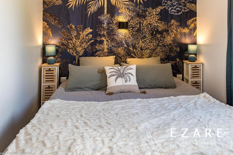 Maison - 379 m² - 13 pièces