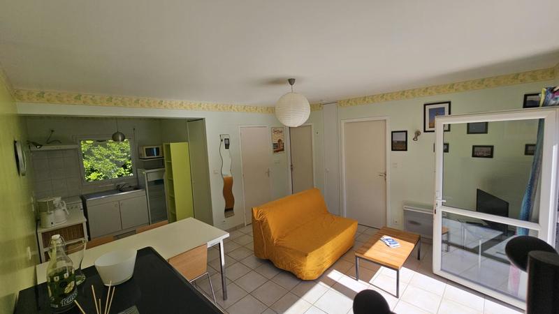 Propriété - 90 m² - 6 pièces