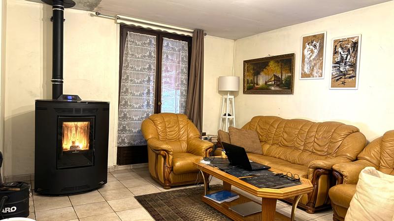 Maison - 104 m² - 5 pièces