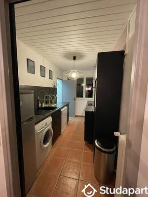 Chambre - 9 m² - 1 pièce