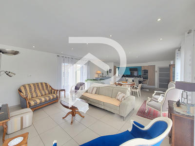 Maison - 128 m² - 5 pièces