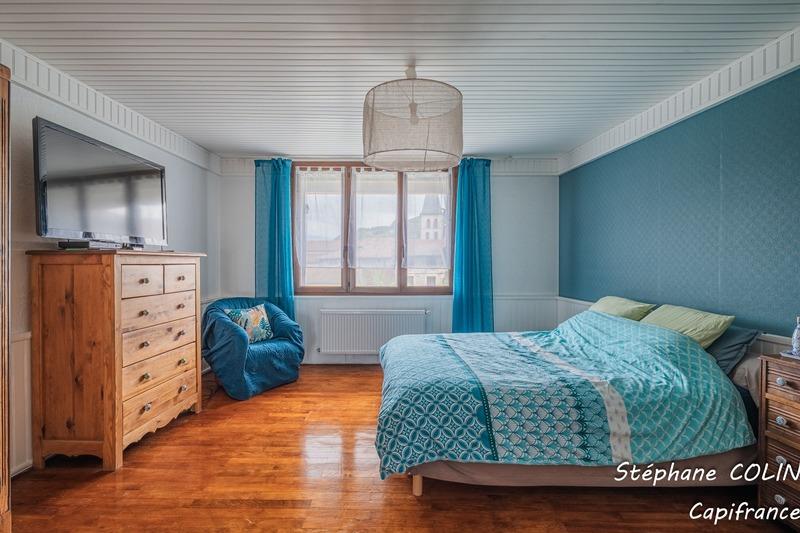 Maison de ville - 104 m² - 4 pièces