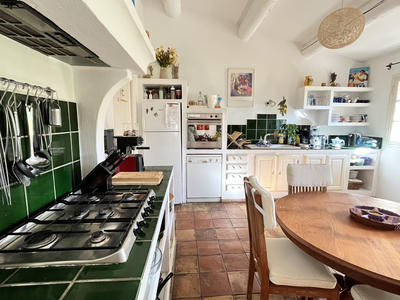 Maison - 227 m² - 6 pièces