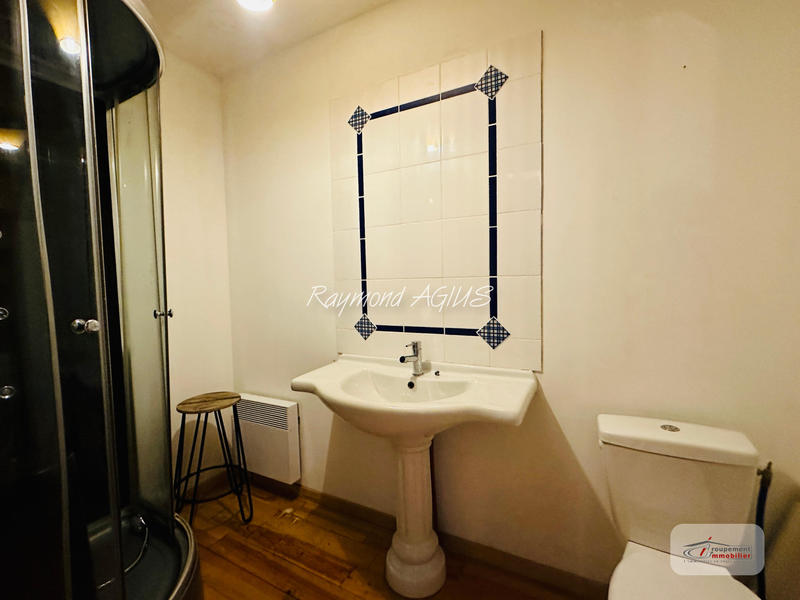 Maison de village - 214 m² - 9 pièces