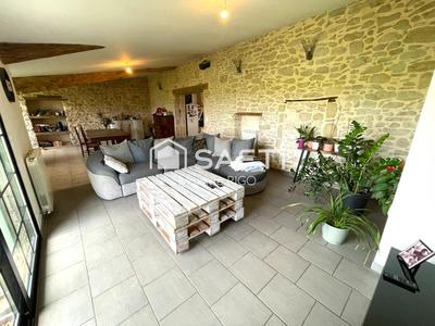 Maison - 170 m² - 6 pièces