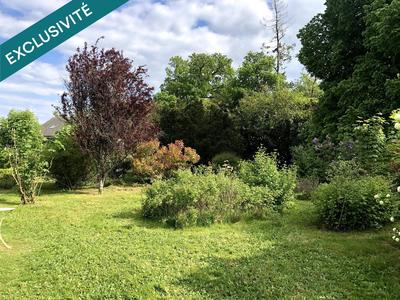 Maison - 225 m² - 9 pièces