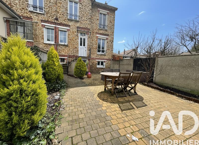 Maison - 61 m² - 4 pièces