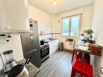 Appartement - 70 m² - 4 pièces