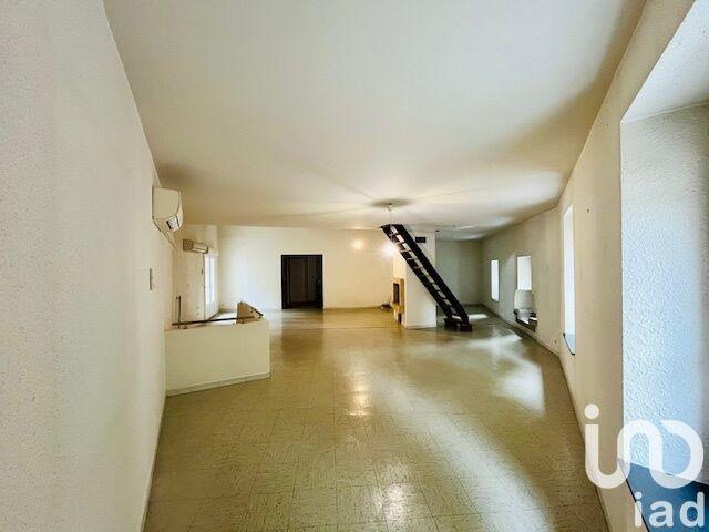 Maison - 137 m² - 8 pièces