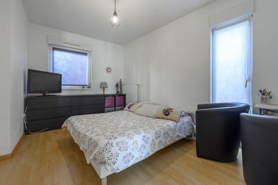 Maison - 94 m² - 5 pièces