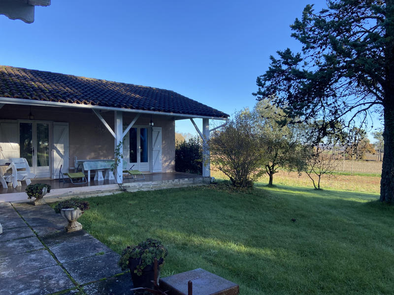 Maison - 130 m² - 8 pièces