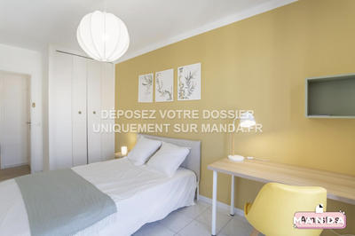 Chambre - 10 m² - 4 pièces