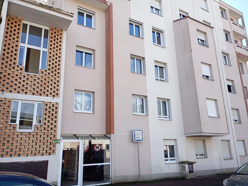 Studio - 20 m² - 1 pièce