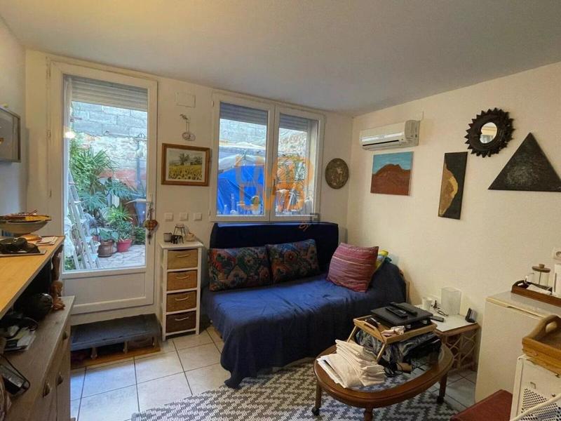 Maison - 140 m² - 2 pièces