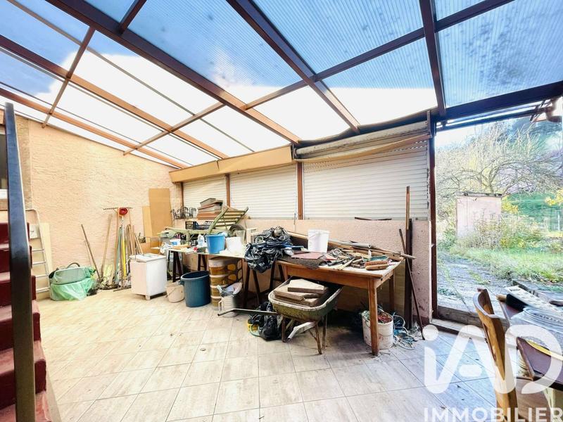 Maison - 143 m² - 9 pièces