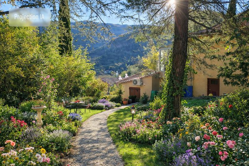 Maison - 127 m² - 5 pièces