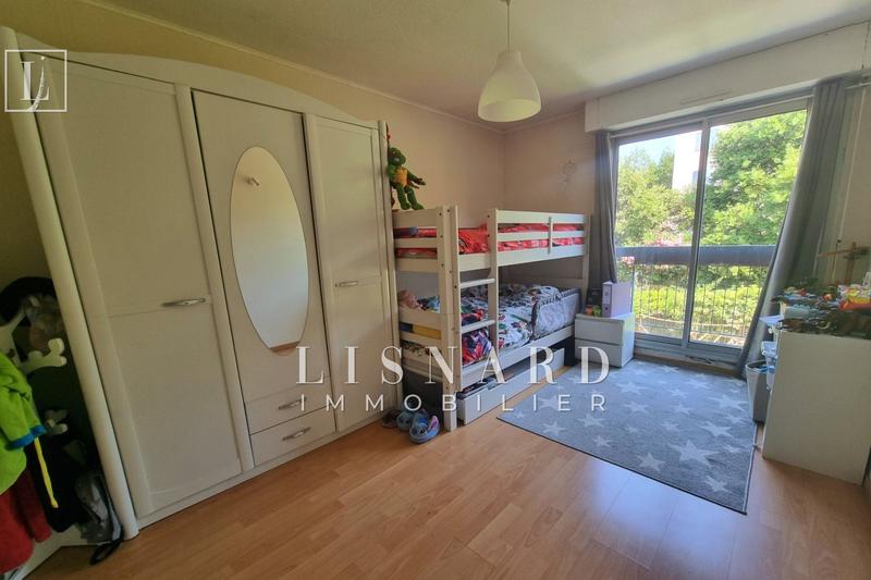 Appartement - 83 m² - 4 pièces