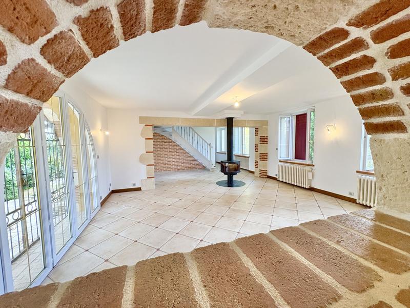 Villa - 166 m² - 6 pièces