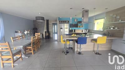 Maison - 140 m² - 6 pièces