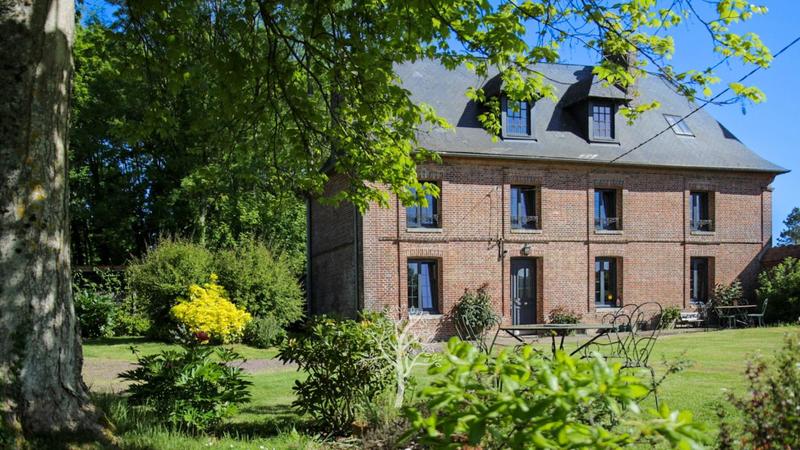 Maison - 200 m² - 8 pièces