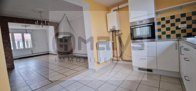 Maison - 80 m² - 4 pièces