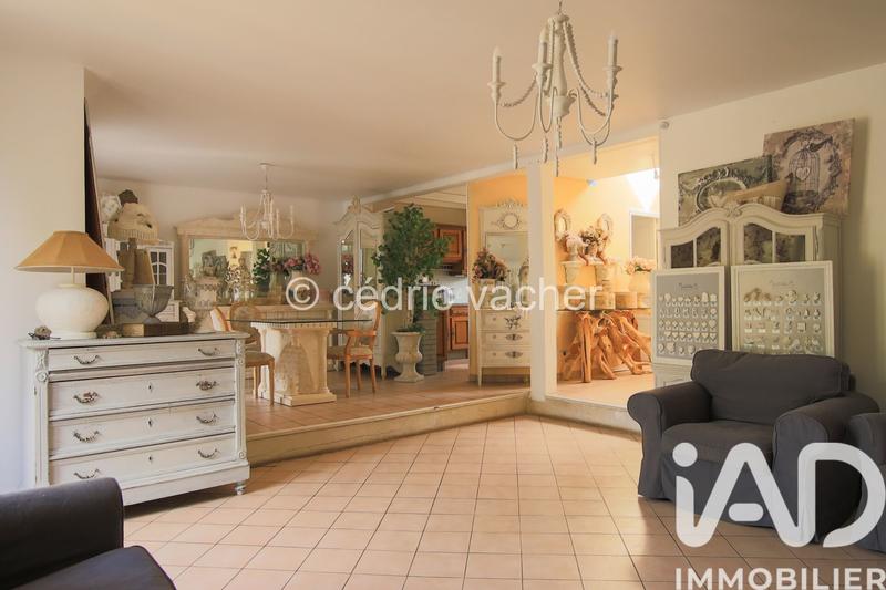 Maison - 136 m² - 5 pièces
