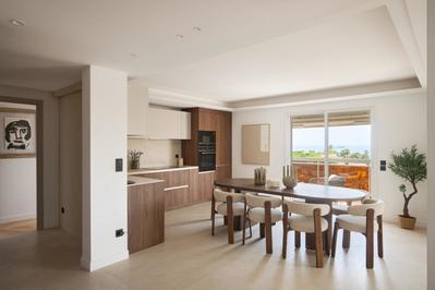 Appartement - 121 m² - 5 pièces