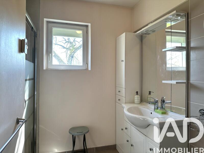 Maison - 87 m² - 5 pièces