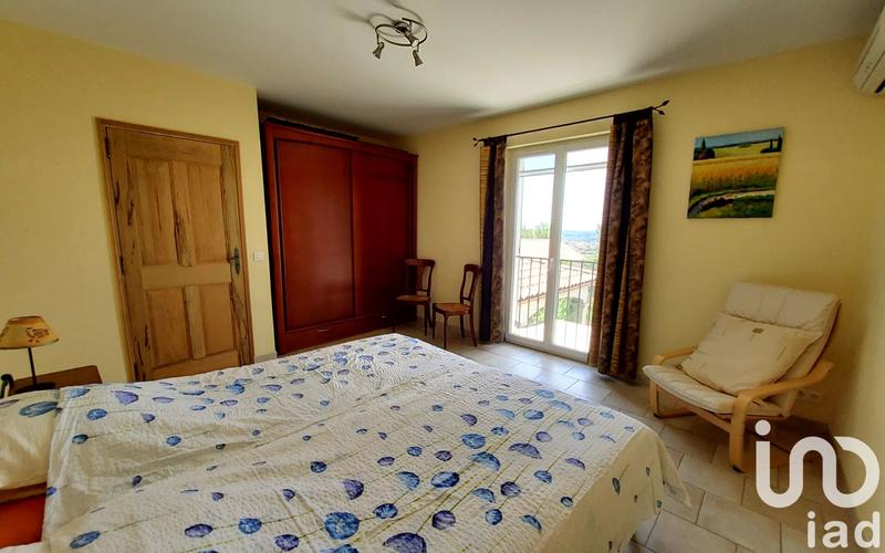 Maison - 236 m² - 7 pièces