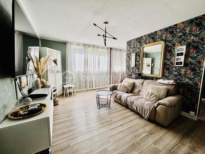 Appartement - 74 m² - 5 pièces