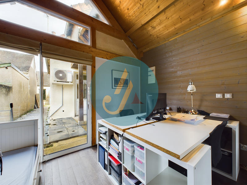 Maison - 145 m² - 5 pièces